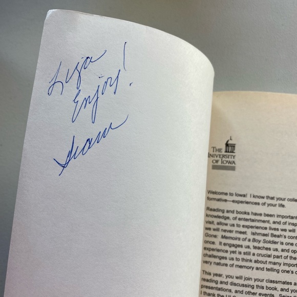 Paper Back Book - Picture 5 of 5